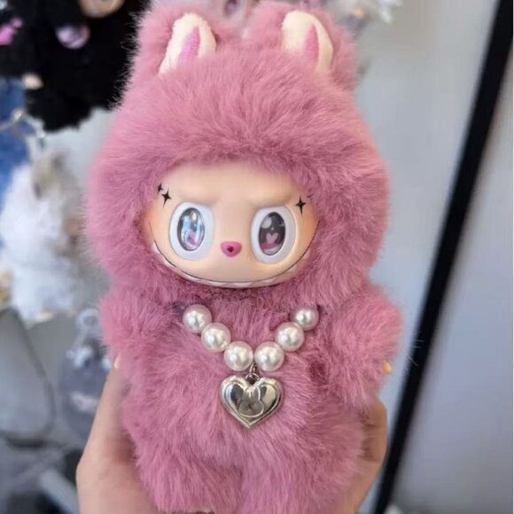 Pop Mart Labubu Lisa pink with keychain – BLACKPINK fans' collectible - Picture 6 of 7